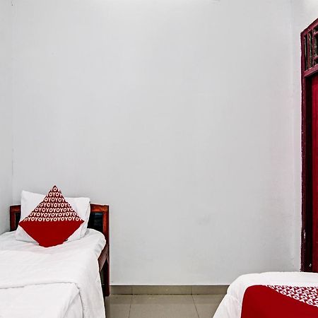 Oyo 92330 Hotel Rindu Sempadan Near Taman Wisata Rindu Sempadan Pekanbaru Bagian luar foto