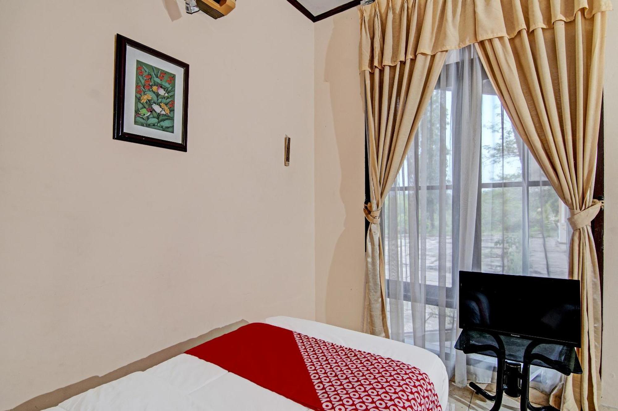 Oyo 92330 Hotel Rindu Sempadan Near Taman Wisata Rindu Sempadan Pekanbaru Bagian luar foto